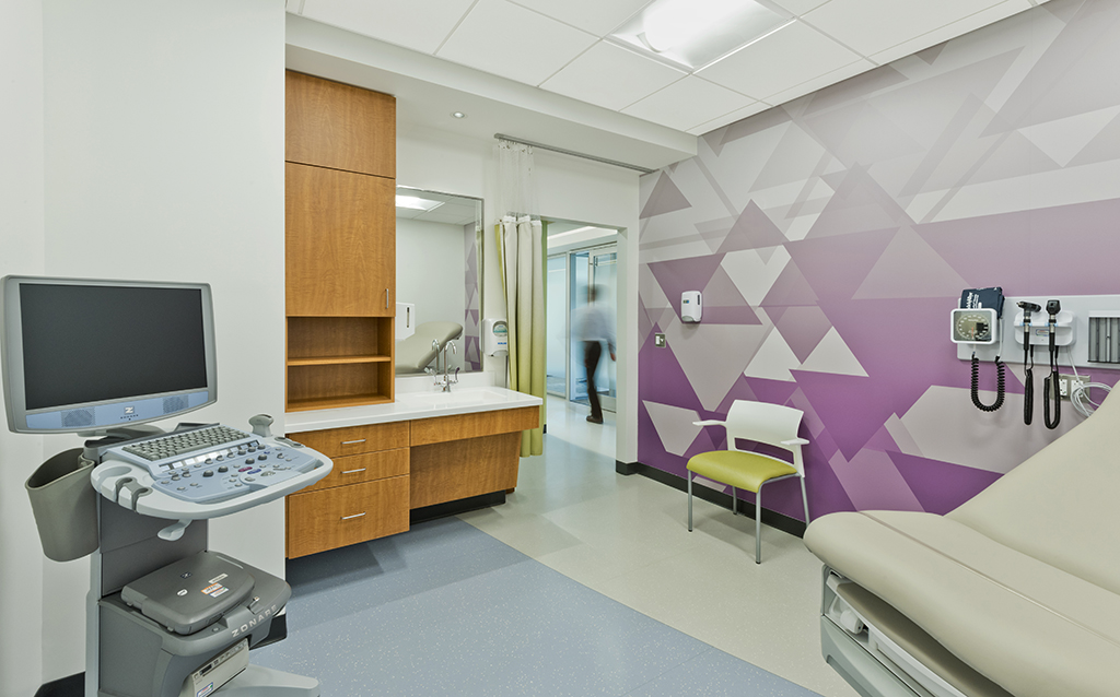 Kaiser Permanente Adult Primary Care Expansion patient room. Gaithersburg, Maryland
